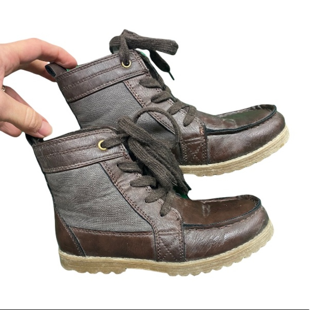Euc brown books 13k